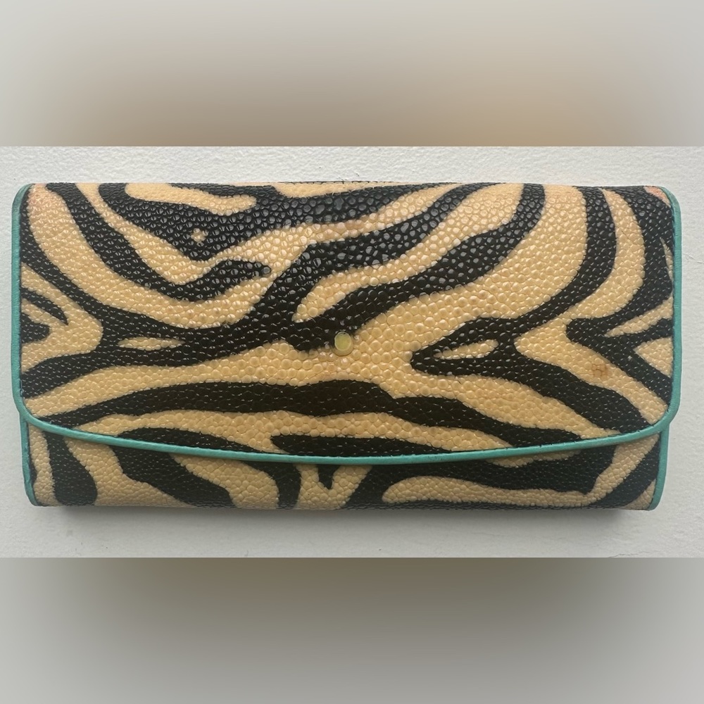 French & French Stingray Wallet